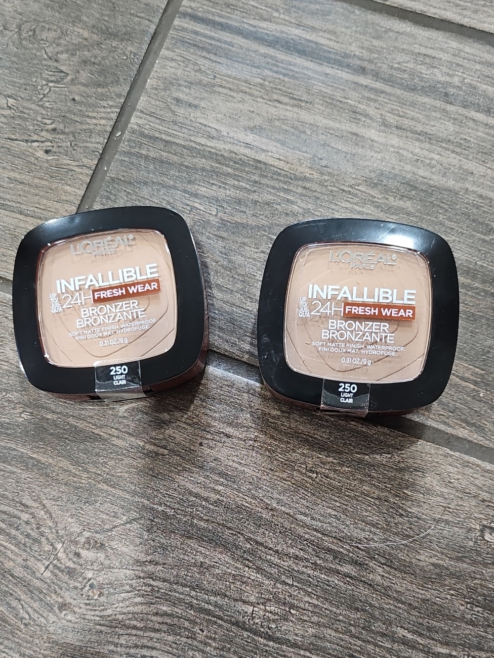 L'Oreal Infallible 24H Fresh Wear Bronzer - Light Tan (250)